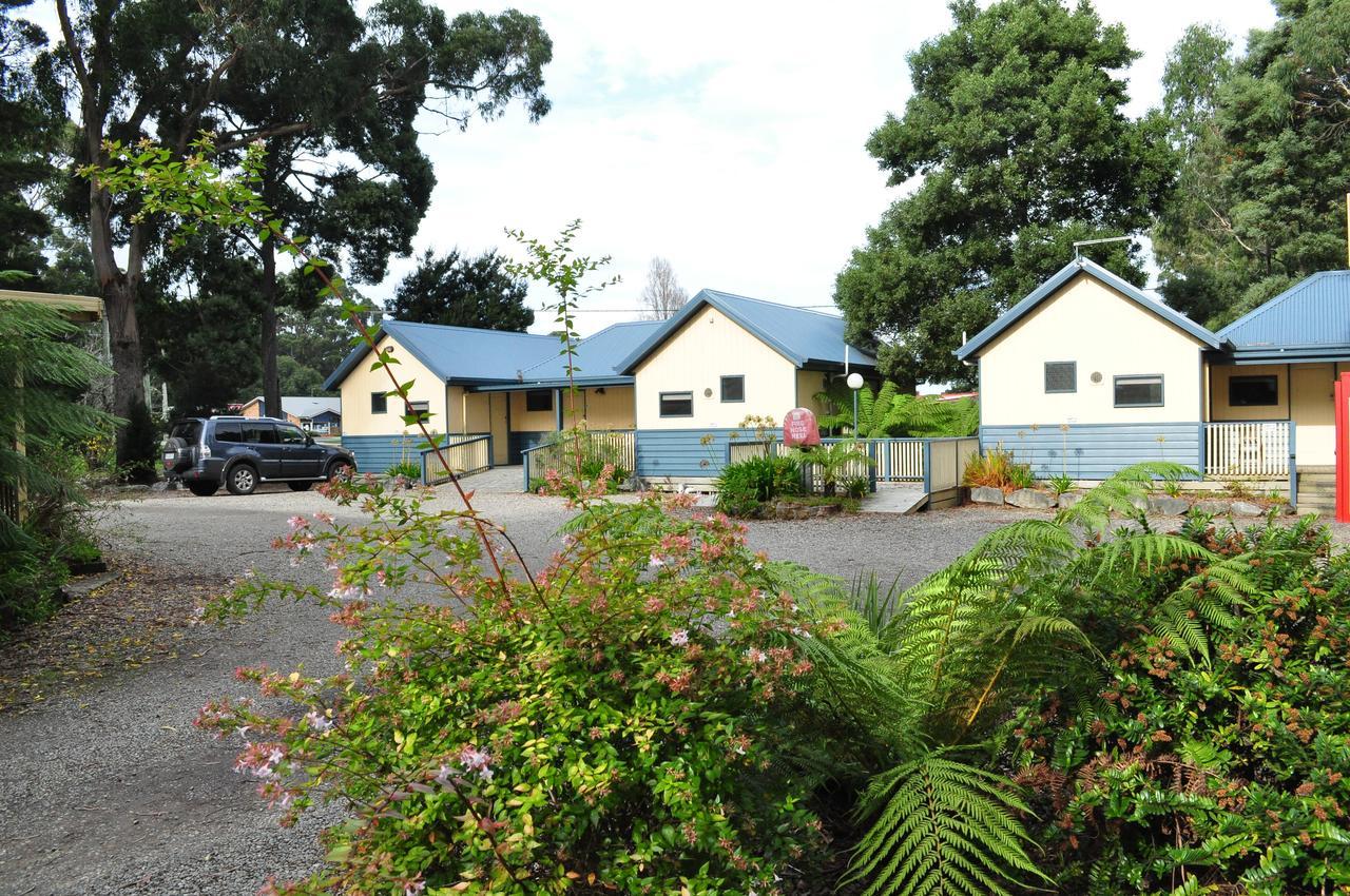 Strahan Retreat Holiday Park Exterior foto