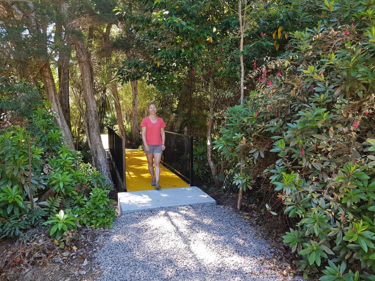 Strahan Retreat Holiday Park Exterior foto
